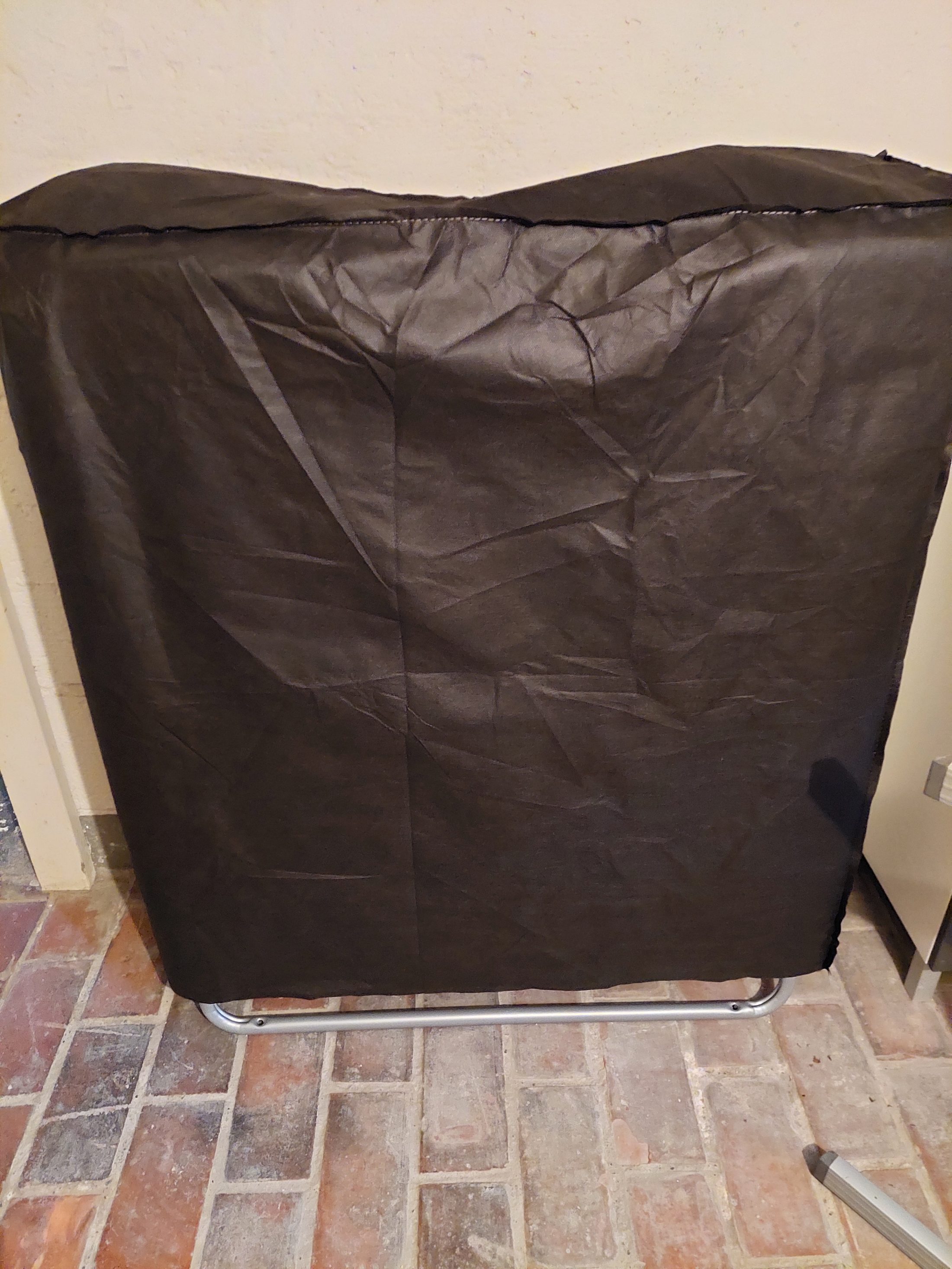 Gellertkirche Basel, Klappbett