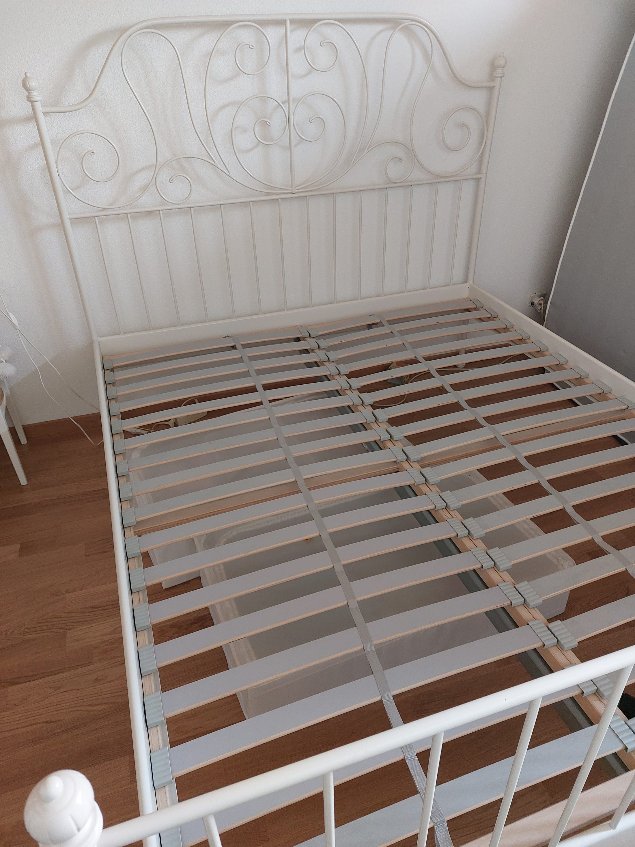 Gellertkirche Basel, IKEA Bettgestell 160/200 cm mit Lattenrost