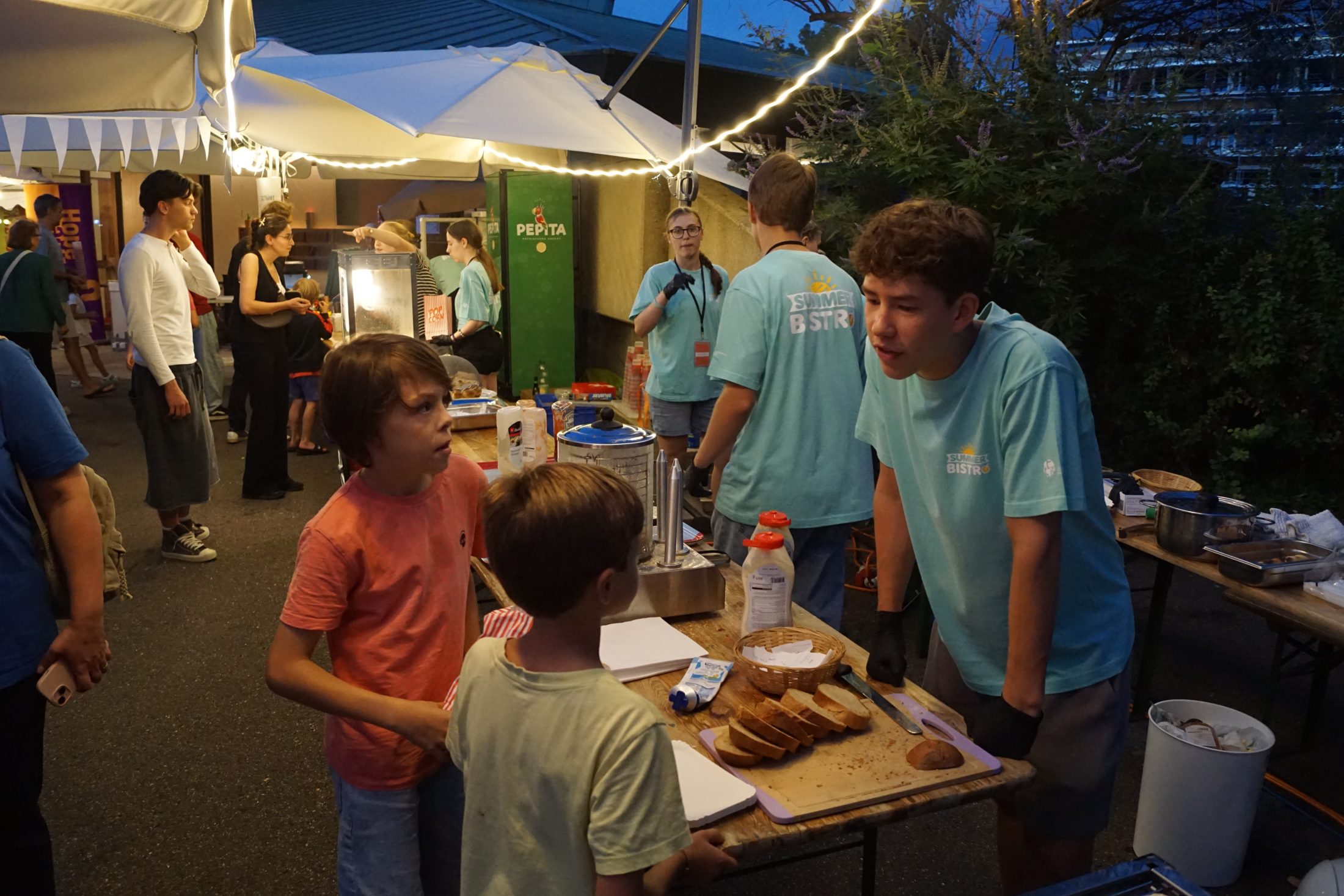 Gellertkirche Basel, Rückblick Summerbistro und Open-Air-Kino 2026