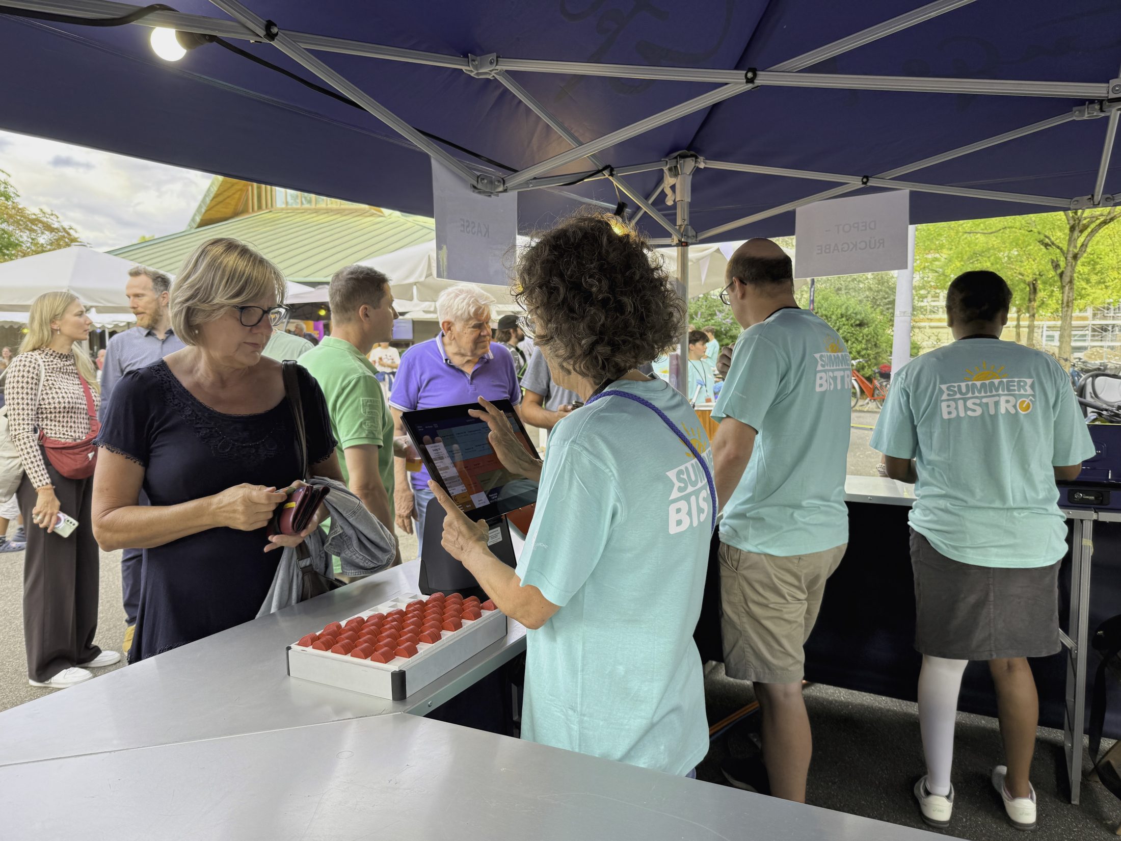 Gellertkirche Basel, Rückblick Summerbistro und Open-Air-Kino 2026