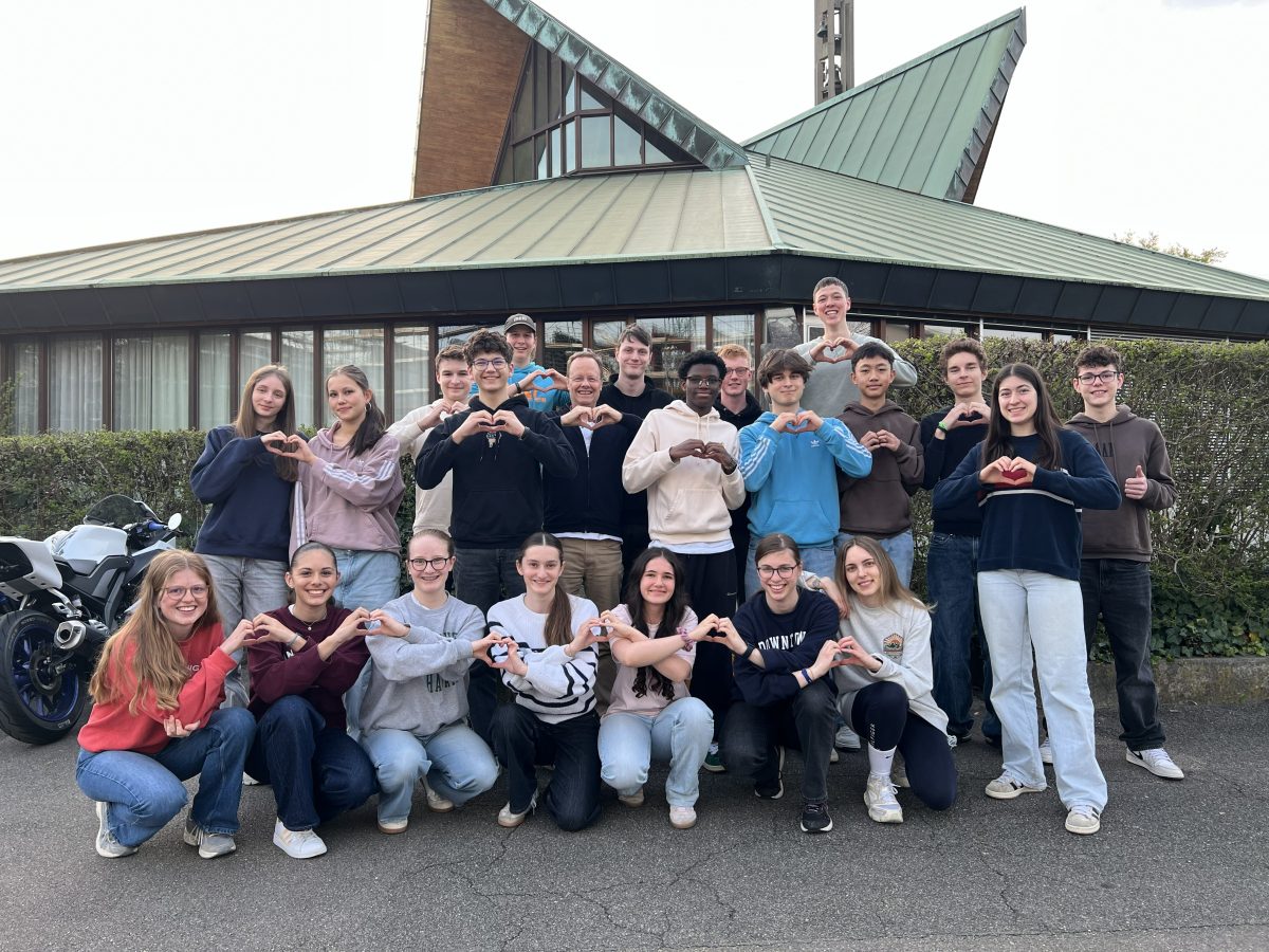 Gellertkirche Basel, Die Konf-2-Klasse sagt von Herzen Danke!